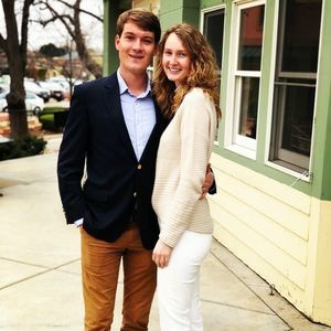 Meet your Posher, Lindsey